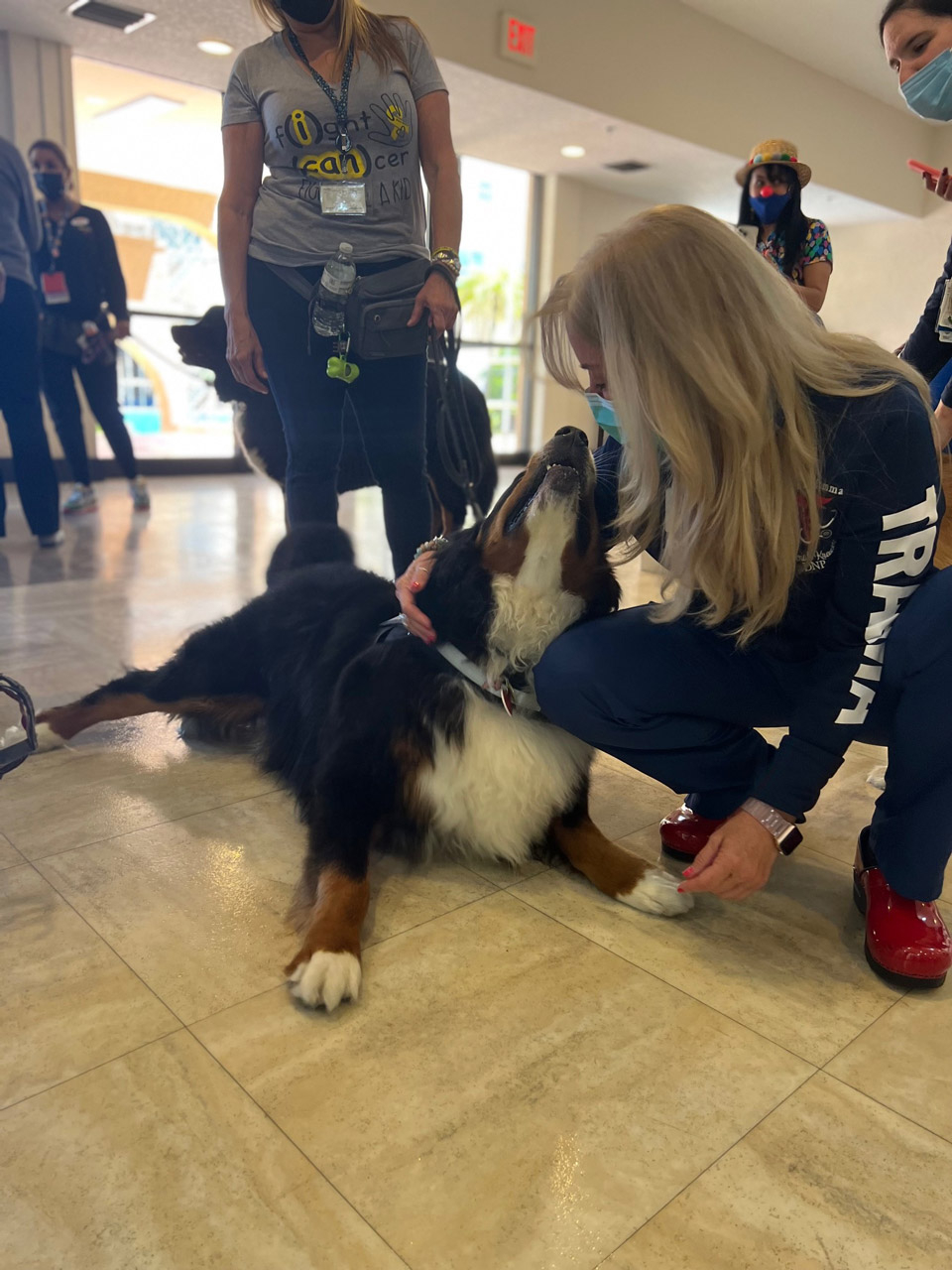  May 12, 2022 | Ale Ramos Therapy Animals