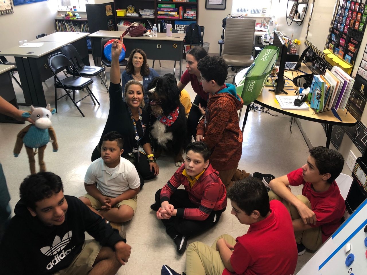Our Pride Academy visit by Apollo | Ale Ramos Therapy Animals