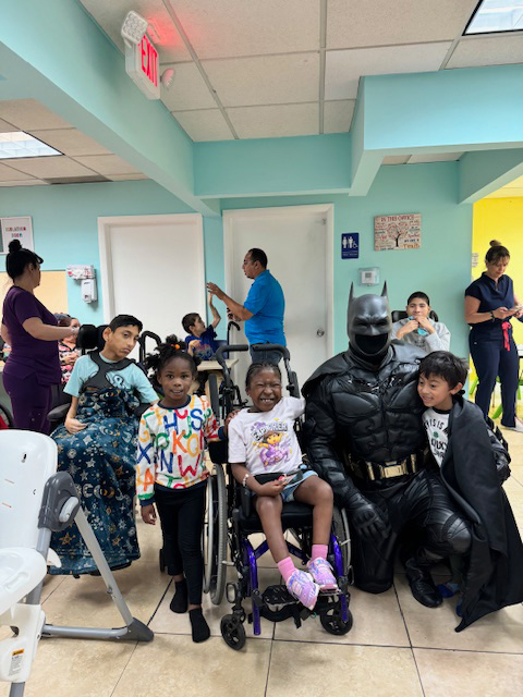 Pedikidz visit by Apollo + Batman - March 22, 2024 | Ale Ramos Therapy Animals