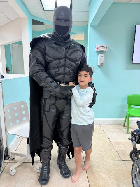 Pedikidz visit by Apollo + Batman - March 22, 2024 | Ale Ramos Therapy Animals