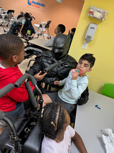 Pedikidz visit by Apollo + Batman - March 22, 2024 | Ale Ramos Therapy Animals