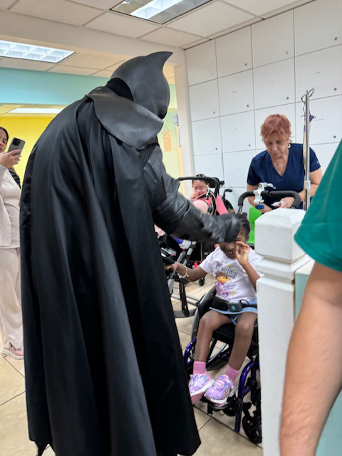Pedikidz visit by Apollo + Batman - March 22, 2024 | Ale Ramos Therapy Animals