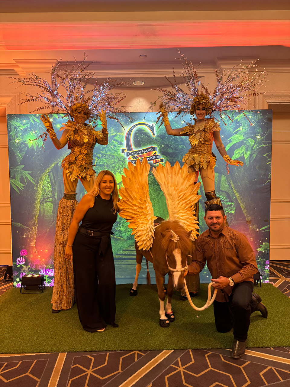 Pegasus at Carlin Prom by Nicklaus Children’s Hospital - April 12, 2025 | Ale Ramos Therapy Animals