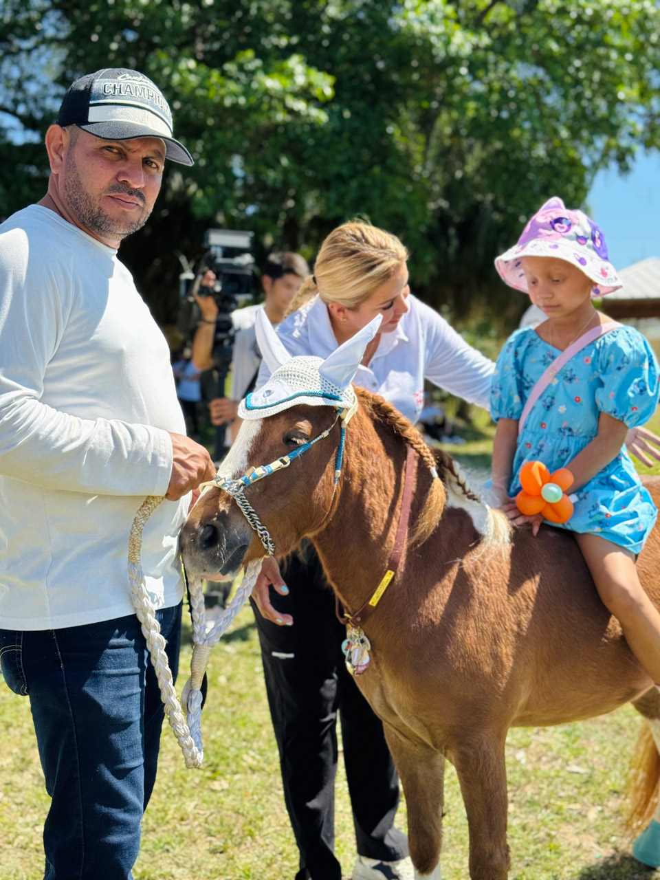 Pegasus at Super Heroe event - March 8, 2025 | Ale Ramos Therapy Animals