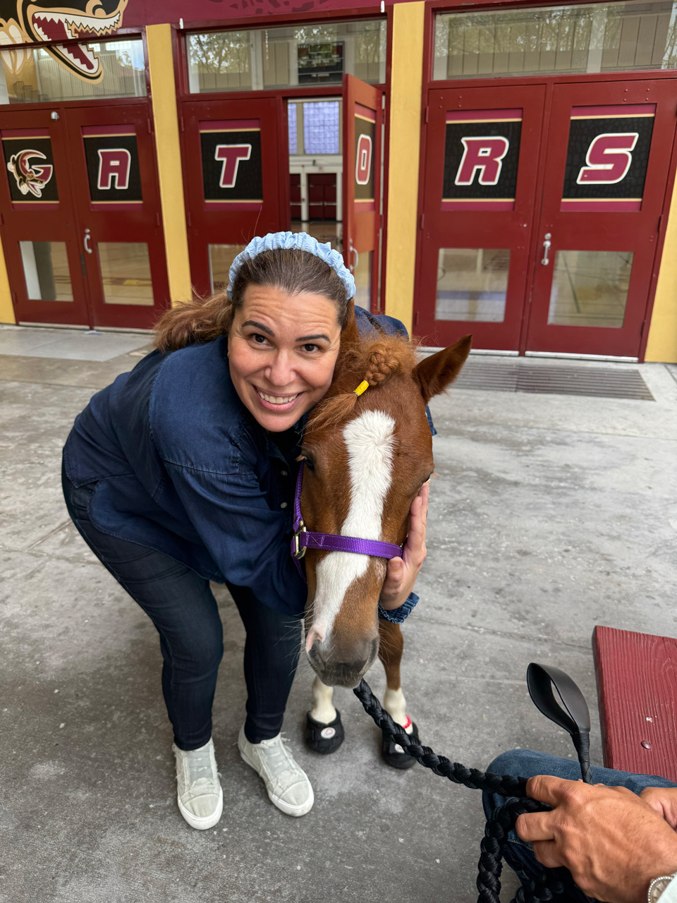 Pegasus visit Barbara Goleman School - April 24, 2025 | Ale Ramos Therapy Animals