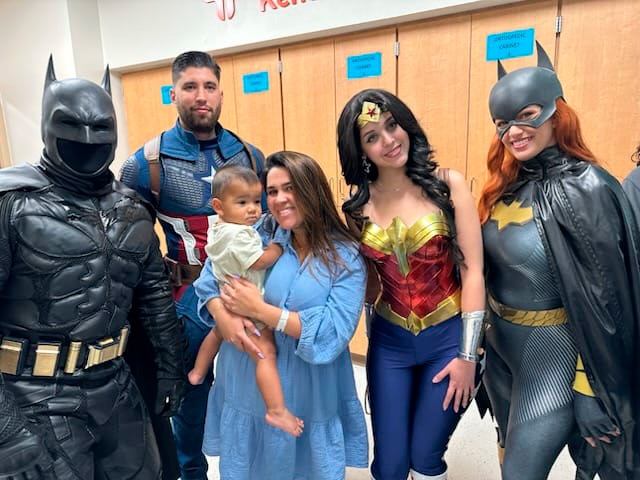 Pegasus visit Florida Kendall Hospital - April 17, 2025 | Ale Ramos Therapy Animals