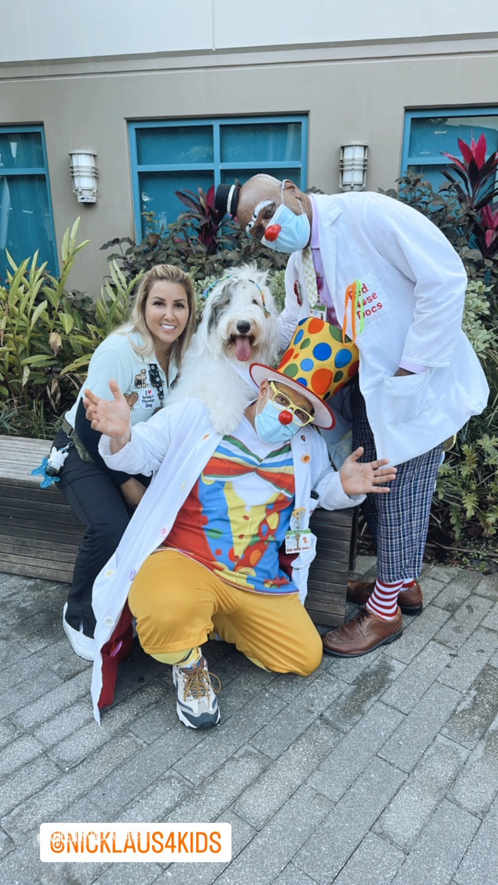 Thor at Nicklaus Children's Hospital Celebration 2023 | Ale Ramos Therapy Animals