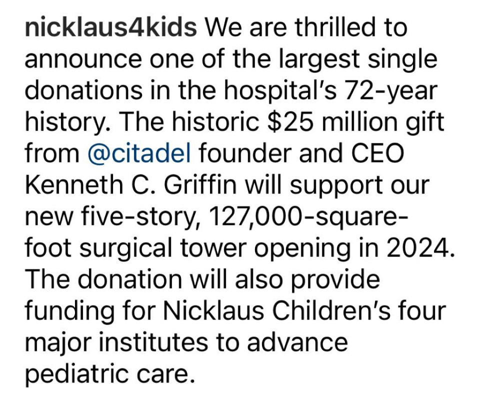 Thor at Nicklaus Children's Hospital Celebration 2023 | Ale Ramos Therapy Animals