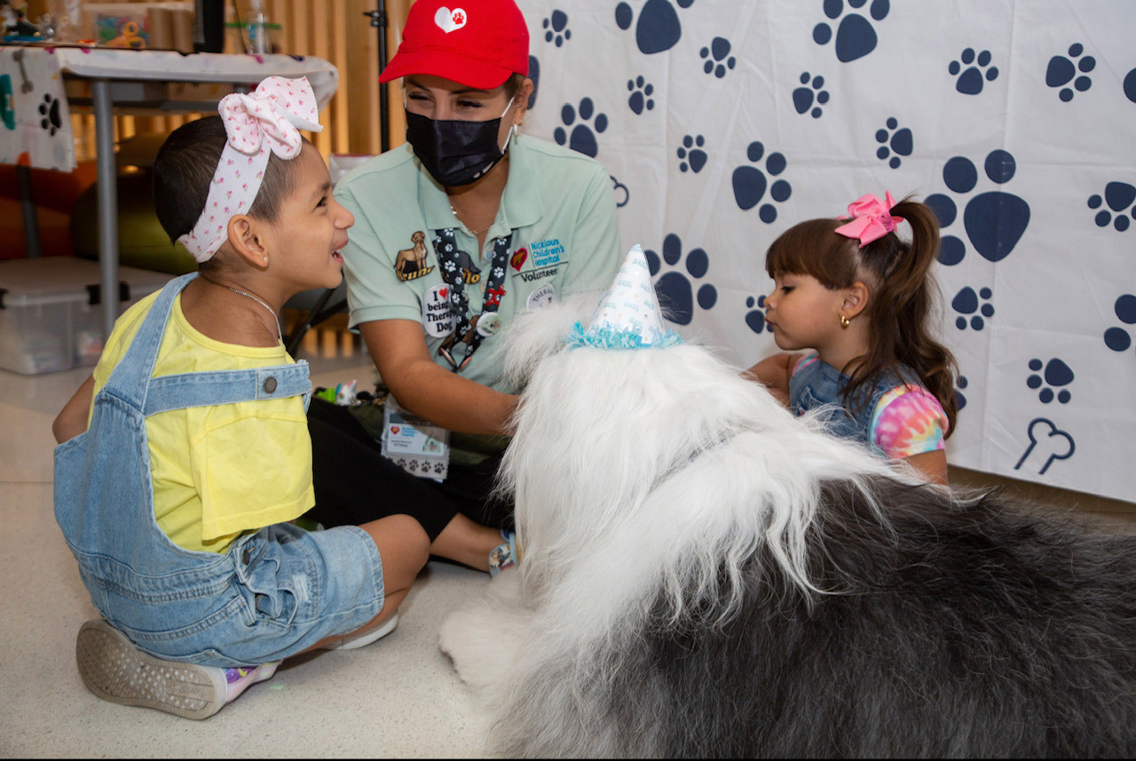  May 2, 2023 | Ale Ramos Therapy Animals
