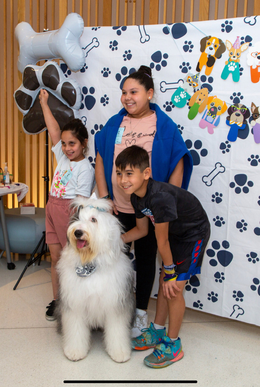  May 2, 2023 | Ale Ramos Therapy Animals