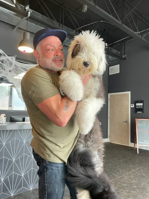 Thor Love | Ale Ramos Therapy Animals