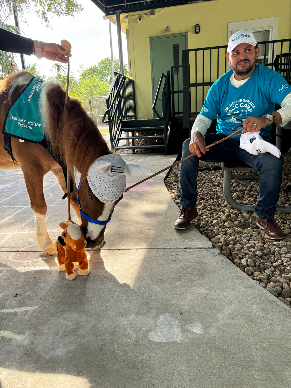 VACC Camp 2025 by Nicklaus children’s Hospital - March 24, 2025 | Ale Ramos Therapy Animals