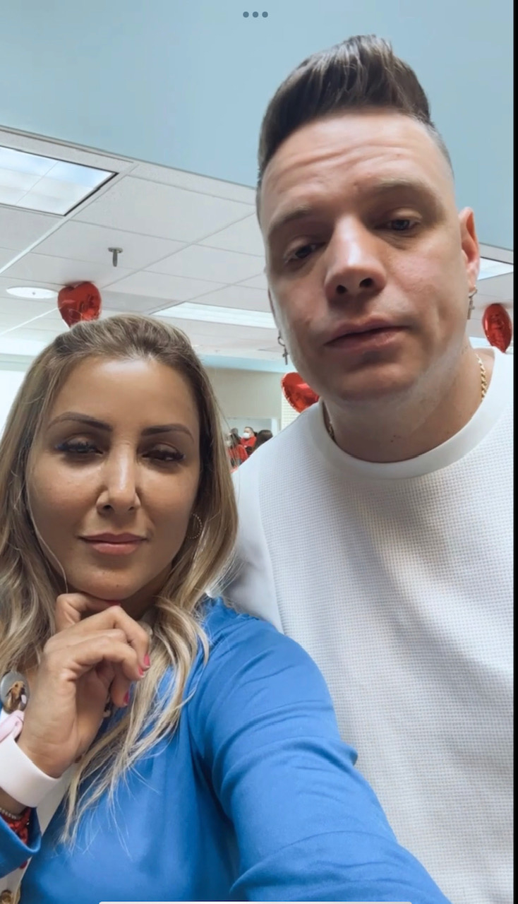 Valentine celebration at Big Bear Academy with Odin 2023 | Ale Ramos Therapy Animals