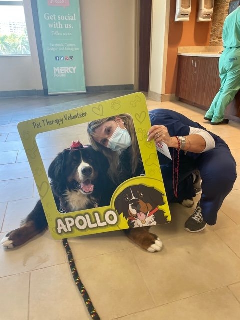Valentine’s Celebrations at Mercy Hospital | Ale Ramos Therapy Animals