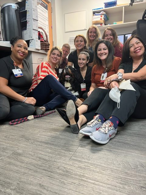 Visit at Kendall Regional Hospital | Ale Ramos Therapy Animals