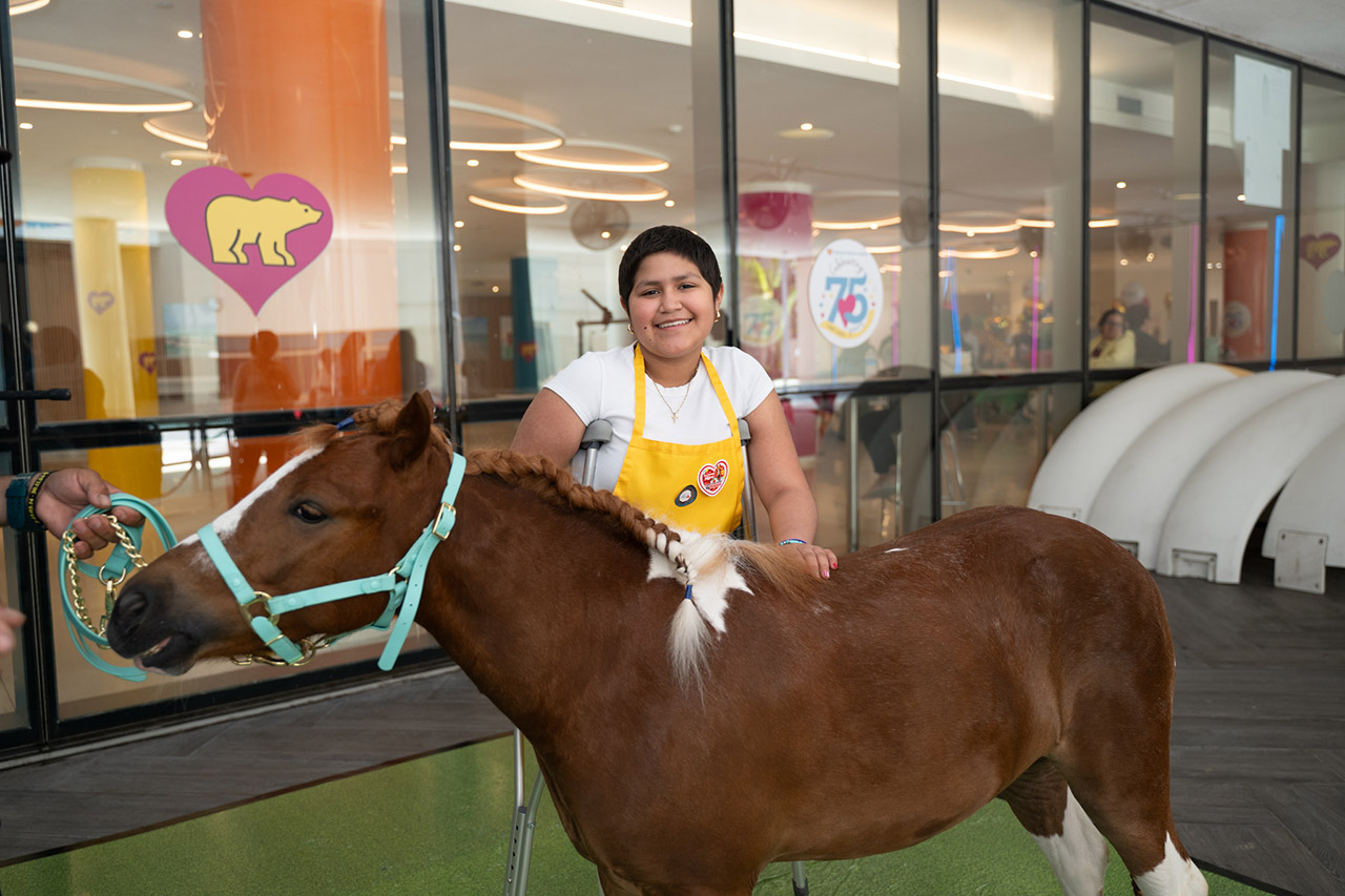 Visit by Pegasus at Nicklaus Children’s Hospital - June 12, 2025 | Ale Ramos Therapy Animals
