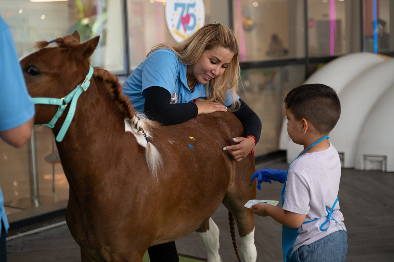 Visit by Pegasus at Nicklaus Children’s Hospital - June 12, 2025 | Ale Ramos Therapy Animals